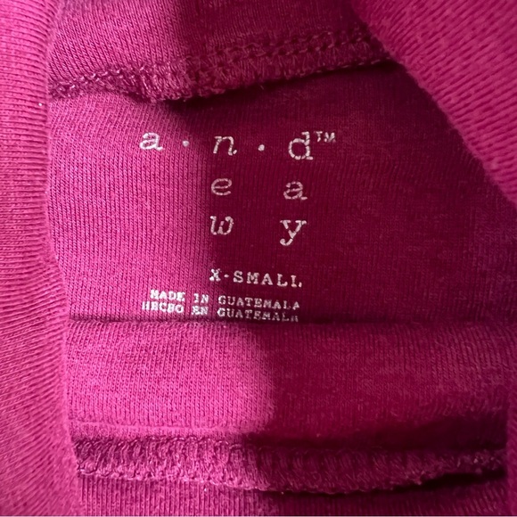 A NEW DAY BURGUNDY THREE QUATER LENGTH SLEEVE TURTLENECK TOP SIZE XS - Picture 4 of 5